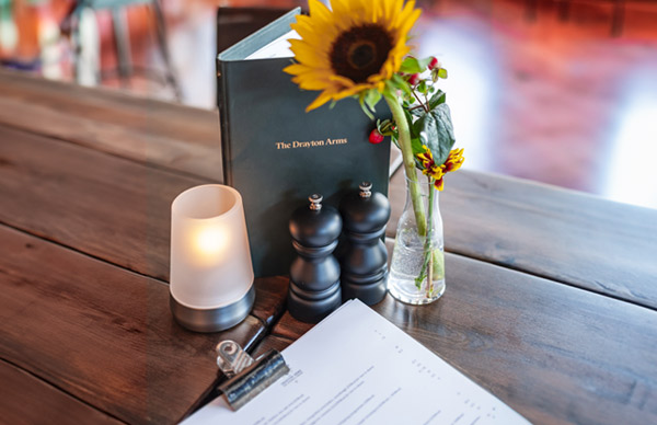 thedraytonarmssw5-groupbookings-img-business.jpg
